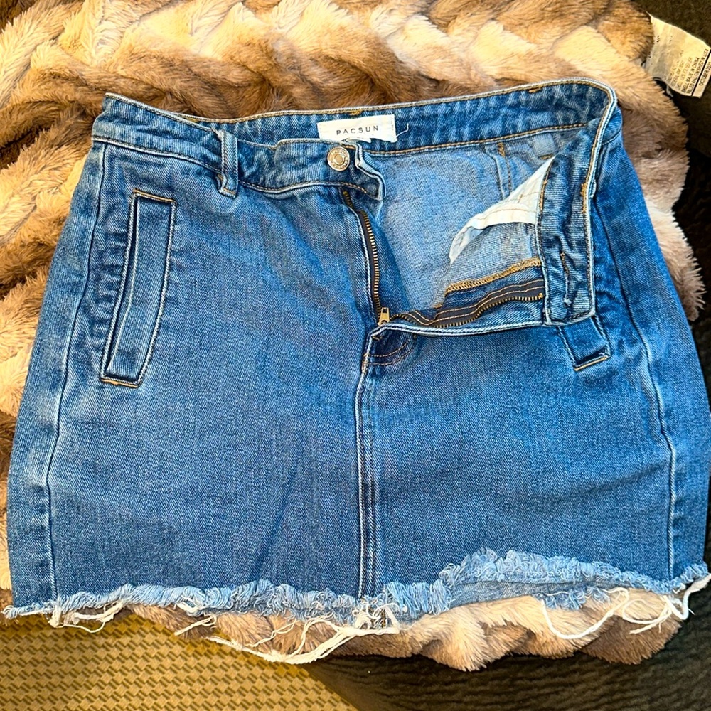 Denim skirt